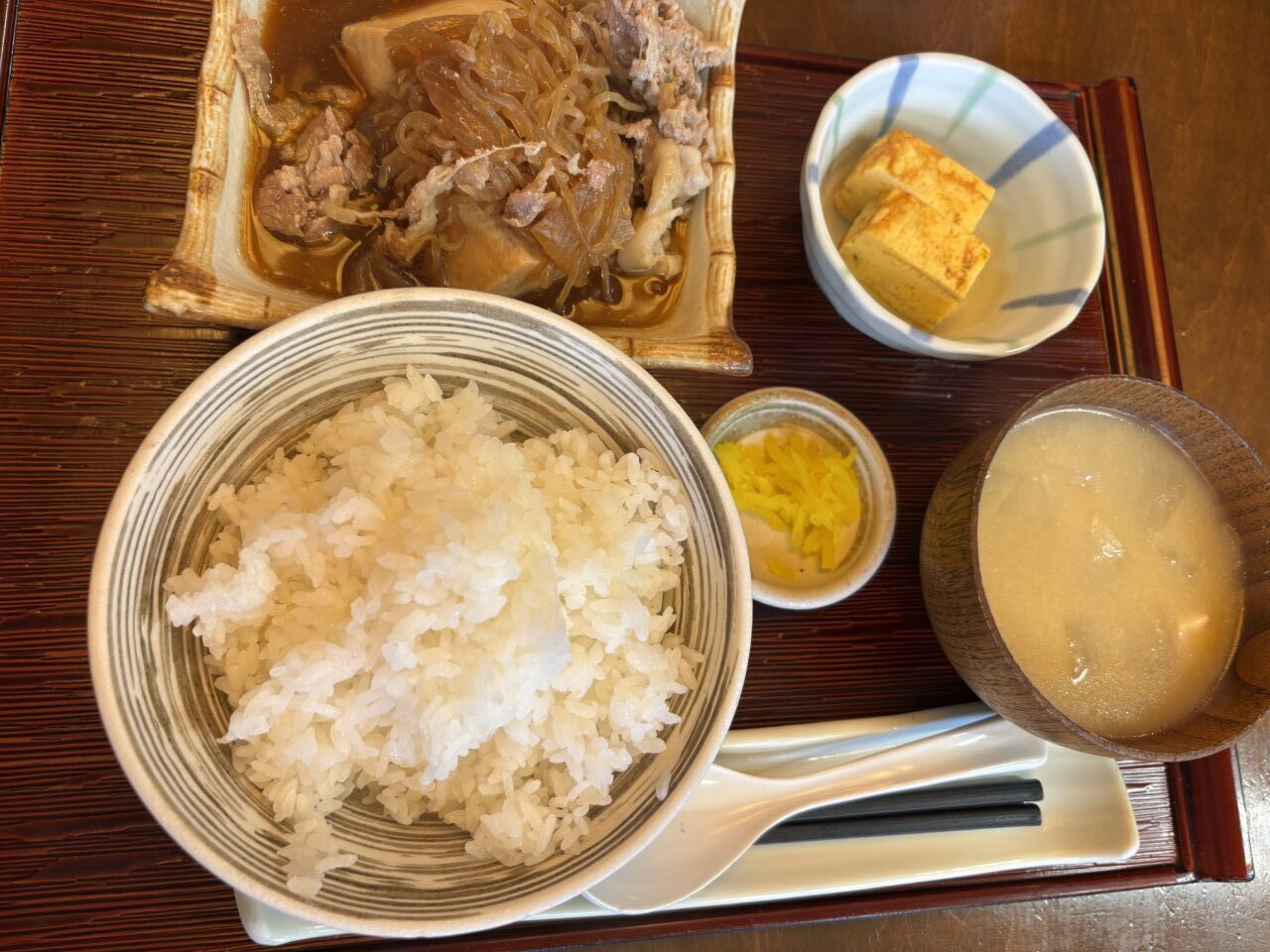 熊谷市加賀家食堂